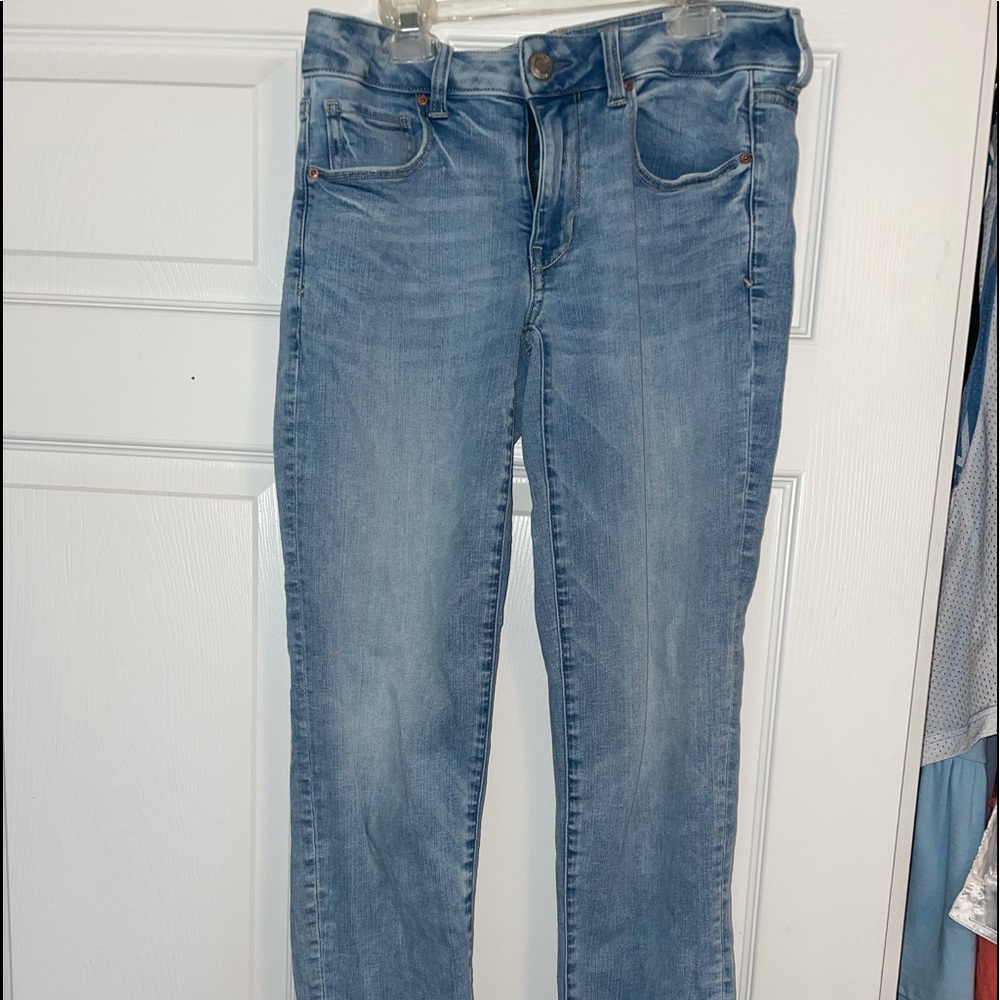 AE Light Wash Skinny Jeans